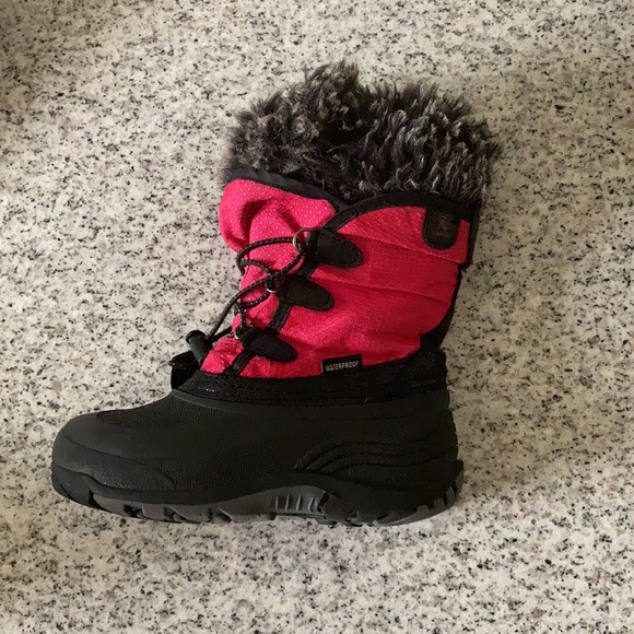 Kamik kids winter snow boots. Waterproof and insulated - Picture 2 of 7